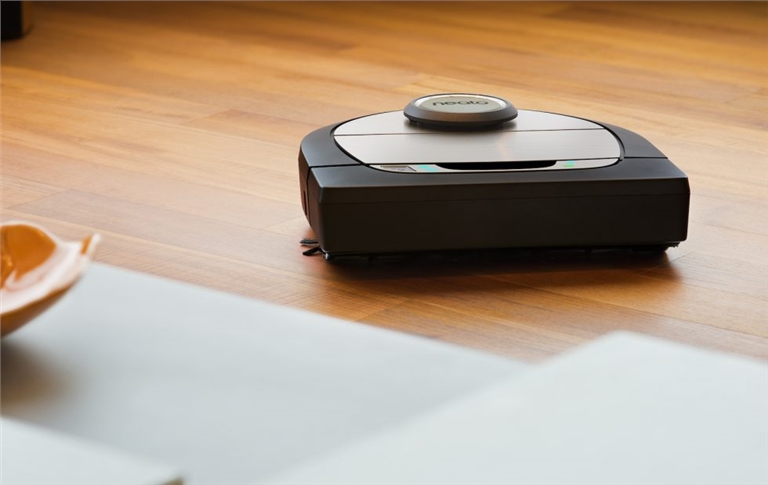 Neato Robotics D7