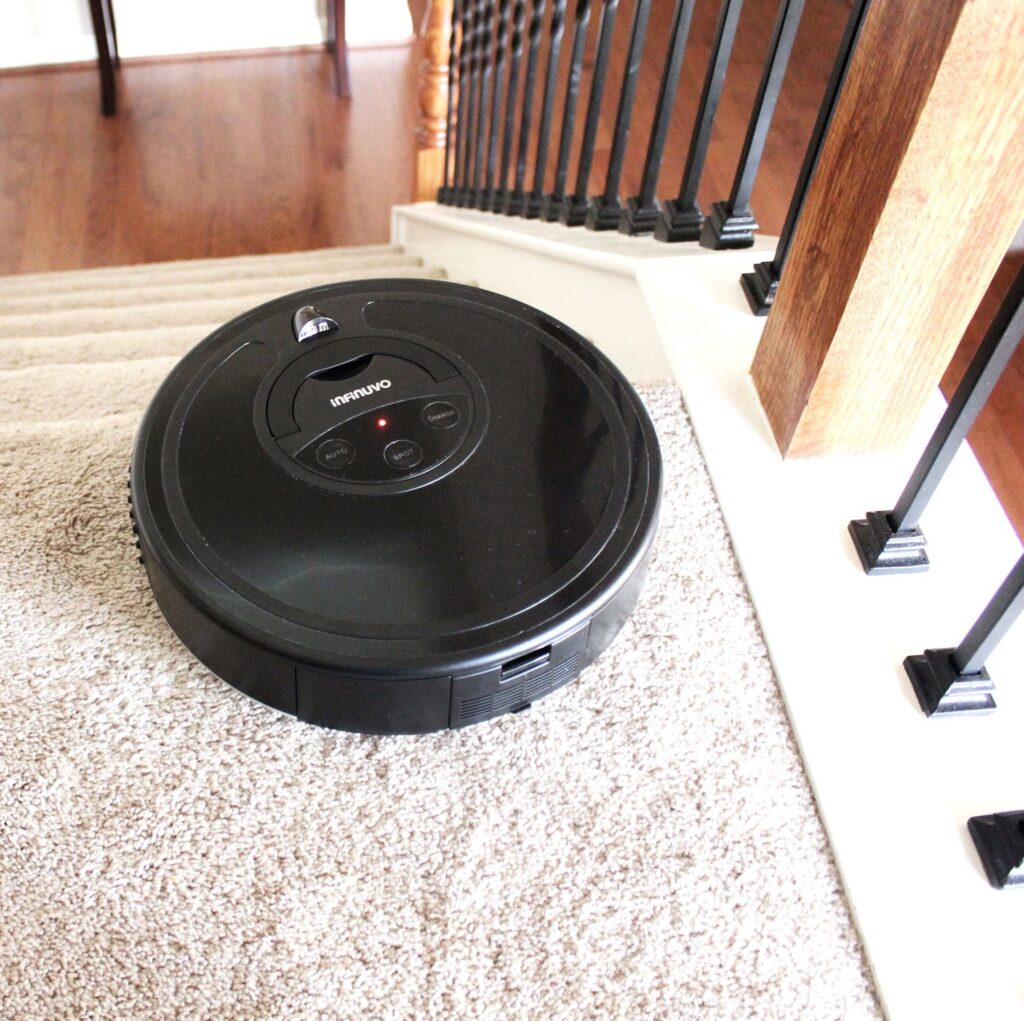 The Infinuvo Hovo 510: The AI-Enabled Robot Vacuum with HEPA Filtration